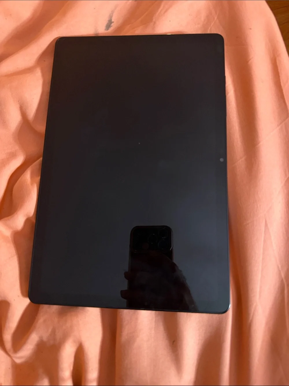 Black Tablet - Sleek Touchscreen Tablet it’s don’t come on
